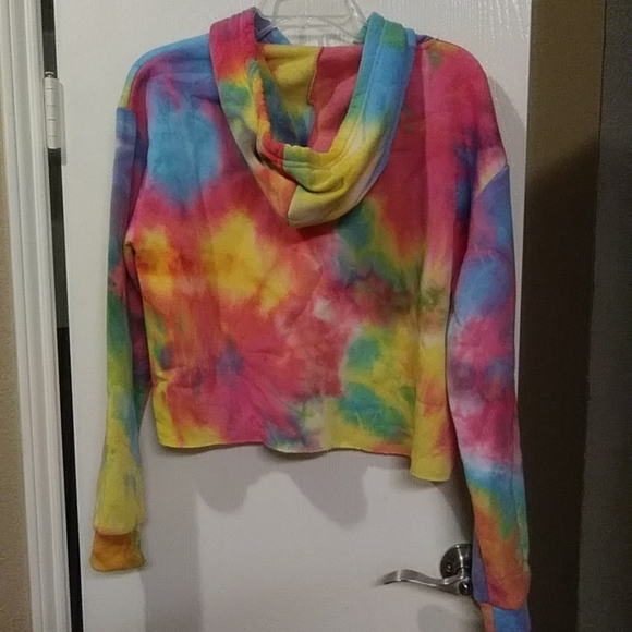 Roma Concept Tie Dye Cropped Hoodie - Picture 3 of 3